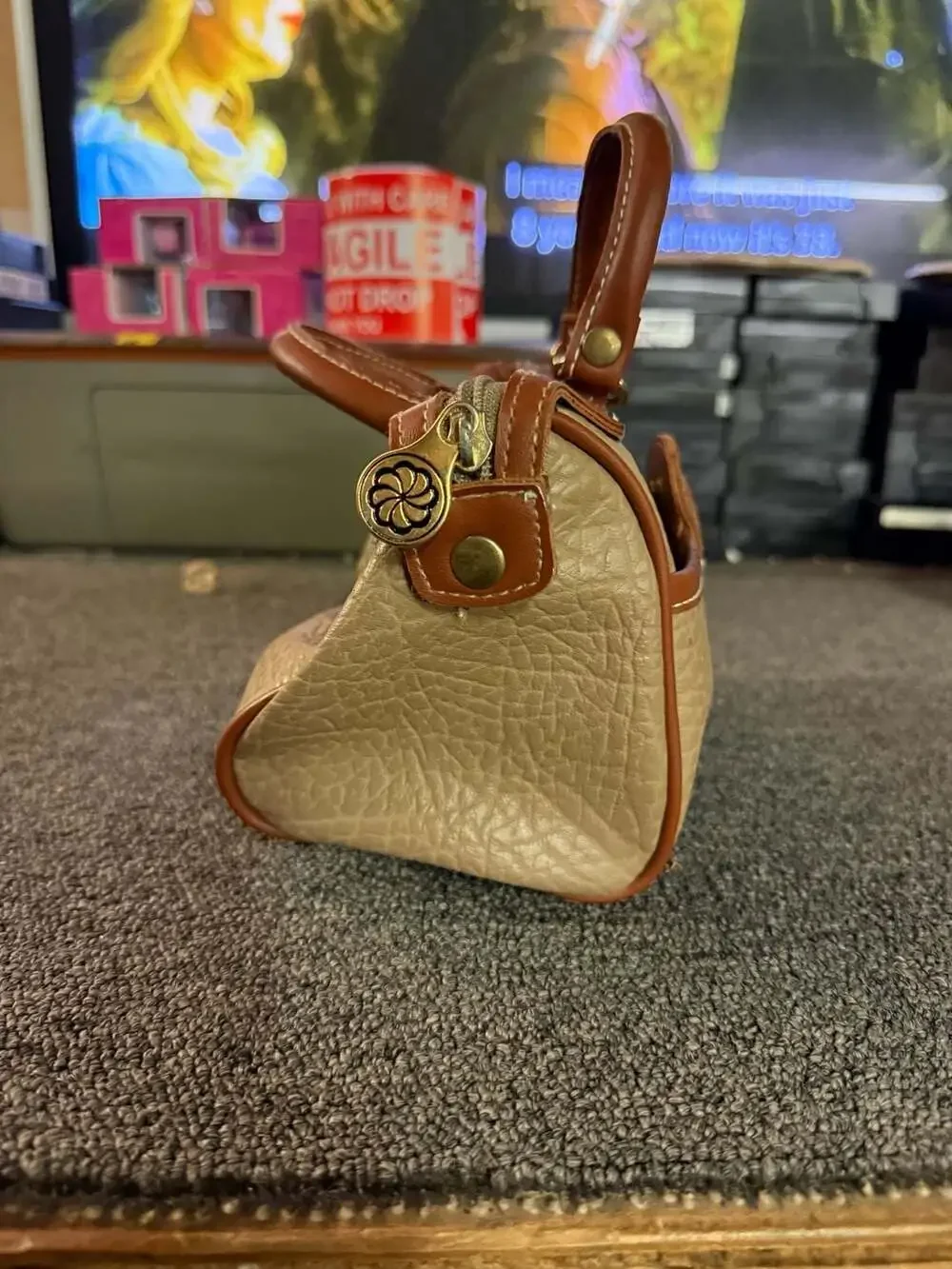 La Mode De Saison Vintage Taupe and Brown Leather Barrel Satchel Handbag